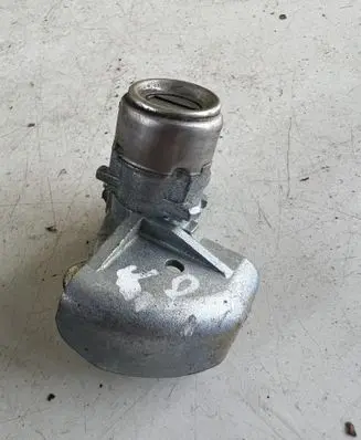 Hyundai Tucson JM Front door lock (next to the handle) 