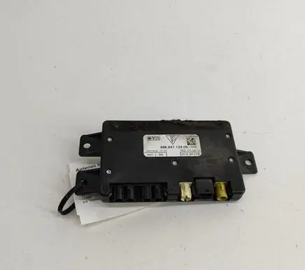 Porsche 911 996 Aerial antenna amplifier 99664712400