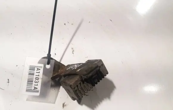 Renault Clio III Glow plug pre-heat relay 