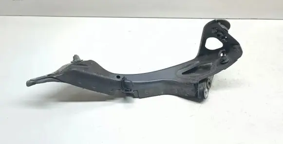Audi A6 S6 C7 4G Fender mounting bracket 4G0821135A 4G0805815