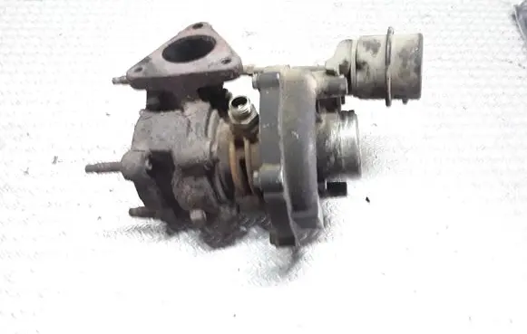 Volkswagen Polo III 6N 6N2 6NF Turbo GA3045145701