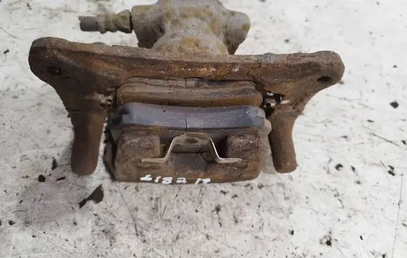 Peugeot 4007 Rear brake caliper