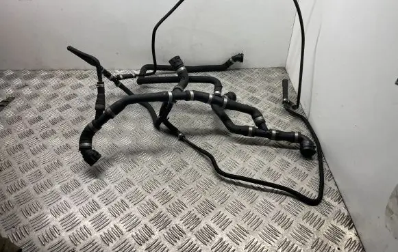 BMW M5 Engine coolant pipe/hose 2284289