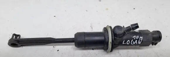 Dacia Logan I Clutch master cylinder