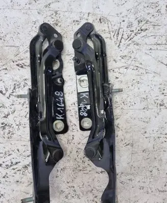 Tesla Model 3 Tailgate hinge 1092821-00-c