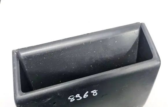 Tesla Model S Glove box 101889400B 1018894-00-B