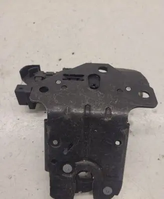 Audi A3 S3 8P Tailgate/trunk/boot lock/catch/latch 8P4827505B