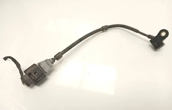 Volkswagen Golf VI Camshaft position sensor 1J0973723