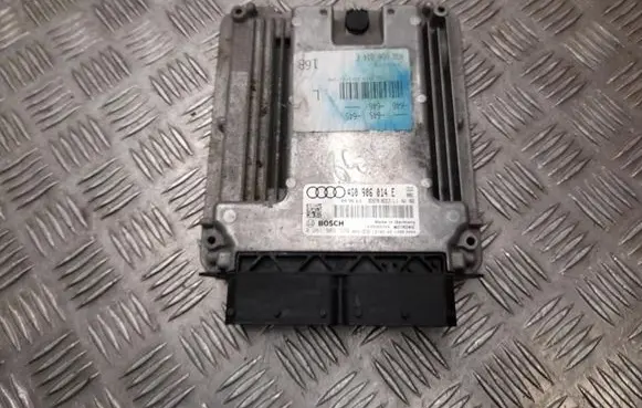 Audi A7 S7 4G Engine control unit/module 4G0906014E