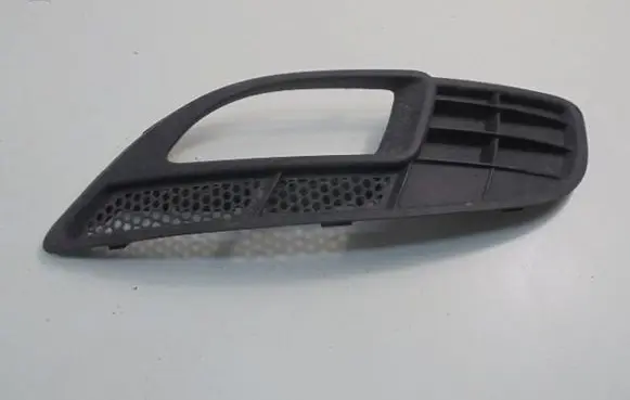 Front bumper lower grill
