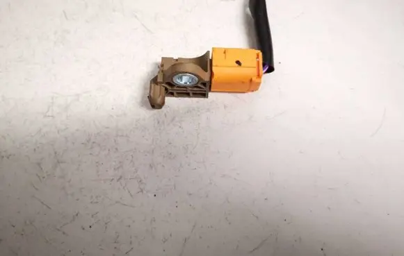 Mazda CX-5 Airbag deployment crash/impact sensor kd4557kc0 kd45-57kc0