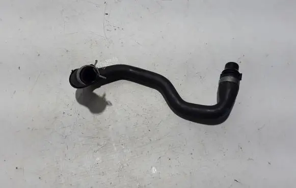 Volvo XC60 Engine coolant pipe/hose 32252517