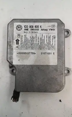 Skoda Fabia Mk1 (6Y) Airbag control unit/module 1c0909605k