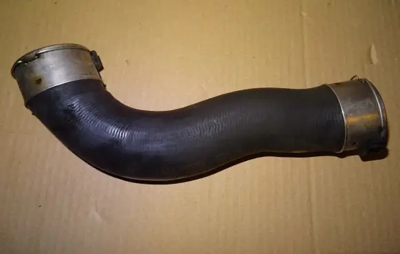 Mercedes-Benz Vito Viano W447 Intercooler hose/pipe A4475280682