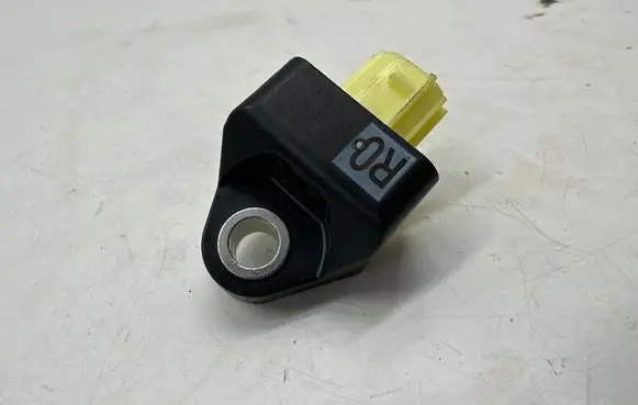 Toyota RAV 4 (XA50) Airbag deployment crash/impact sensor 8917352190