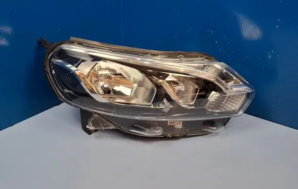 Toyota Proace Headlight/headlamp 9808581180 0020722605