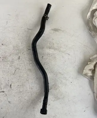 Peugeot 4007 Fuel line/pipe/hose 