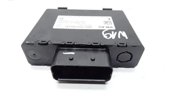 Audi A5 8T 8F Voltage converter inverter 8K0959663B 02.01.26