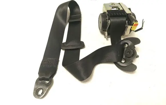 Land Rover Discovery Sport Front seatbelt FK72611B09AD