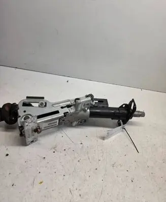 Volvo S80 Steering wheel axle P9491778