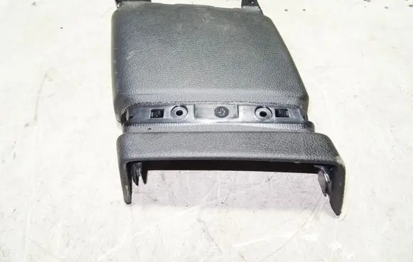 BMW 5 GT F07 (B) pillar trim (bottom) 1751600
