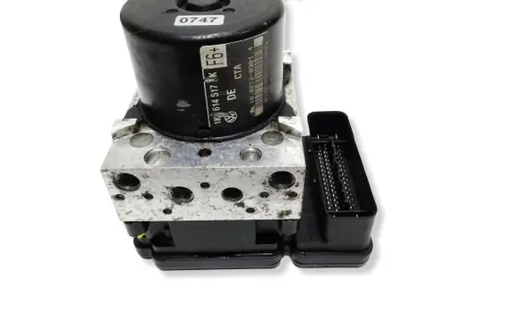 Volkswagen Golf VI ABS Pump 1K0614517BK 1K0907379AP 1459129803