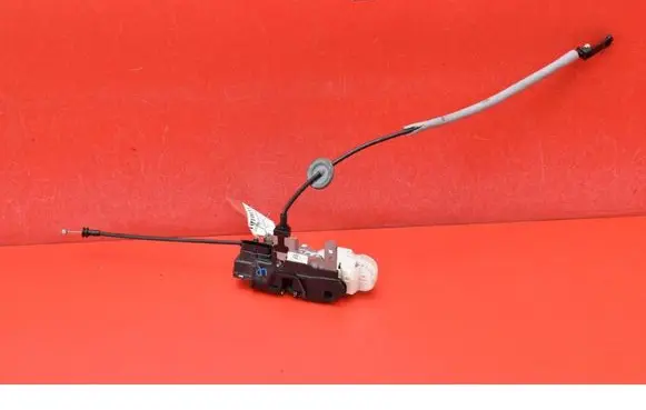 Volvo V40 Front door lock 31391824