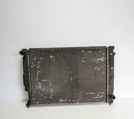 Coolant radiator