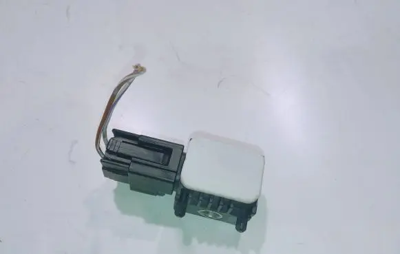Mazda 3 I Airbag deployment crash/impact sensor 3M5T14B342AB 600776 210606B