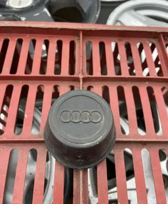 Audi 80 90 B2 Original wheel cap 321601171A 863601171
