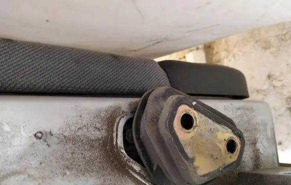 Peugeot 406 Rear door check strap stopper