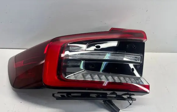 Volvo XC40 Rear/tail lights 32365666