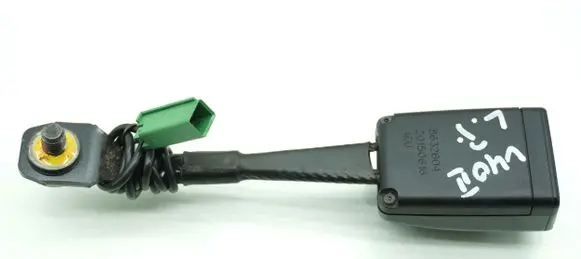 Volvo V40 Front seatbelt 8632604