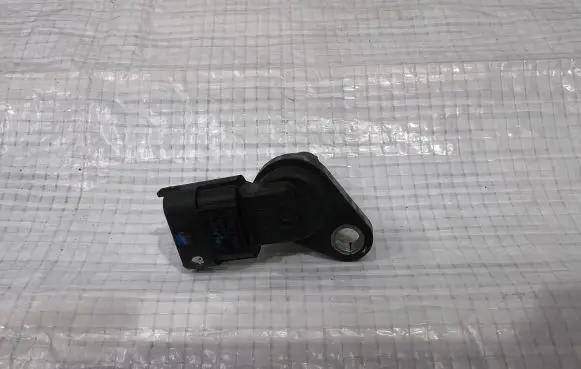 Hyundai i30 Camshaft position sensor 393002A000