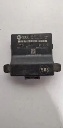 Volkswagen Touran I Gateway control module 1K0907530F 0325 1K0907951