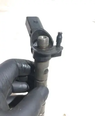 Audi Q7 4L Fuel injector 059130277ab