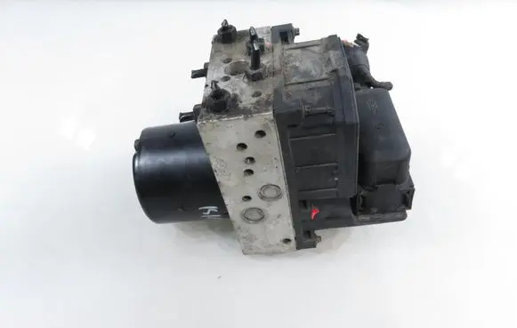 Skoda Fabia Mk1 (6Y) ABS Pump 0265024011 0265900009