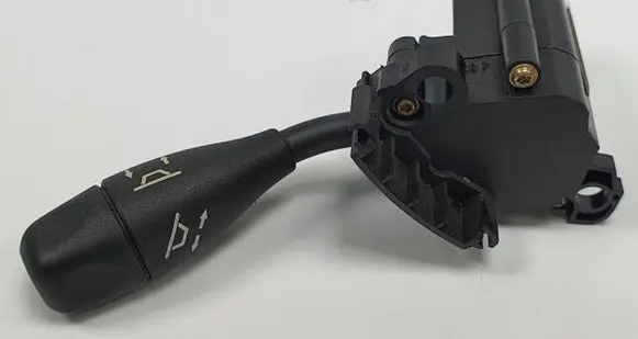 Mercedes-Benz S W220 Steering wheel adjustment switch A0005453022