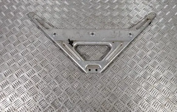 Audi Q7 4M Other under body part 4M0806303 18718