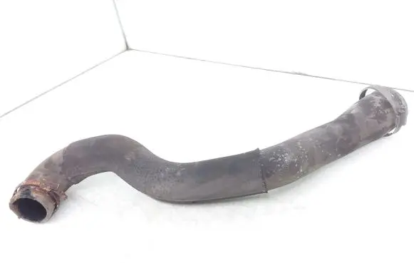 Ford Focus Intercooler hose/pipe BE290L