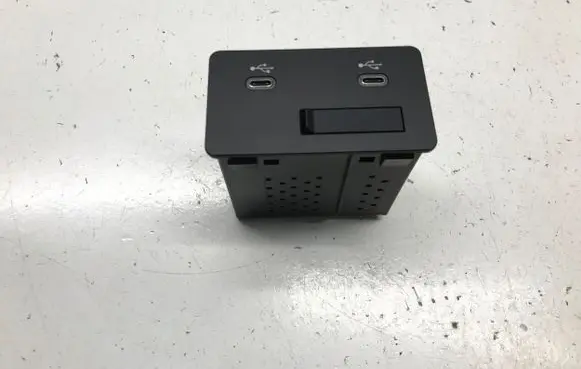USB socket connector