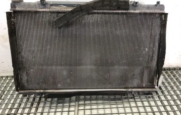 Lexus GS 300 350 430 450H Coolant radiator 422133-2771