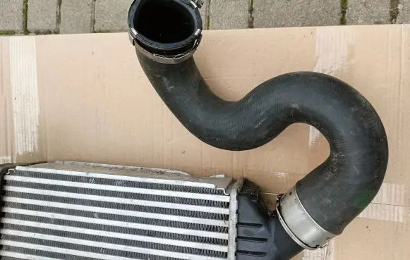 Peugeot Expert Intercooler hose/pipe
