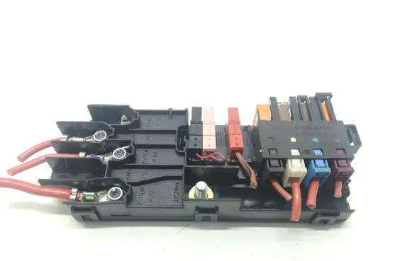 Mercedes-Benz ML W164 Fuse module 2115452601