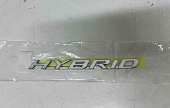 Lexus CT 200H Manufacturer badge logo/emblem 75473-76040