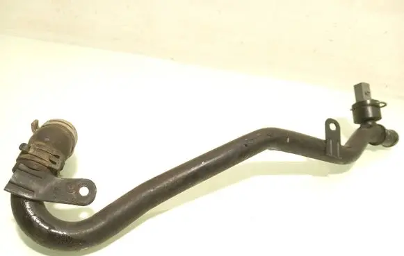 Volkswagen Tiguan Engine coolant pipe/hose 5N0121065