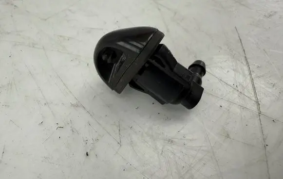 Toyota C-HR I Rear window washer spray nozzle 
