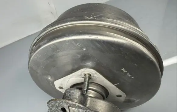 Cadillac CTS Brake power pressure regulator 32073979
