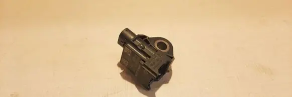 Mercedes-Benz C W205 Airbag deployment crash/impact sensor A2139051300