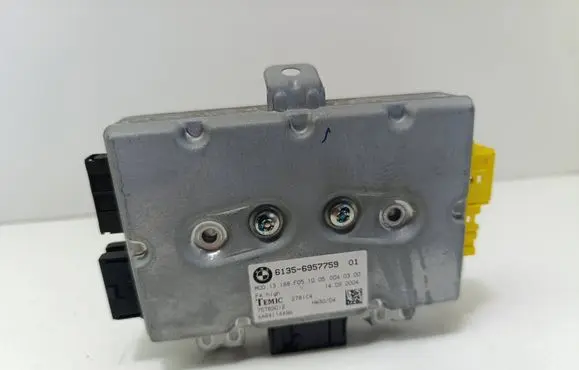 BMW 5 E60 E61 Door control unit/module 6957759